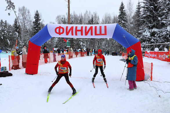 В Ивановском округе прошли лыжные гонки на кубок главы